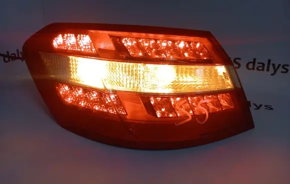 Mercedes-Benz E W212 Rear/tail lights A2129066601 2129066601