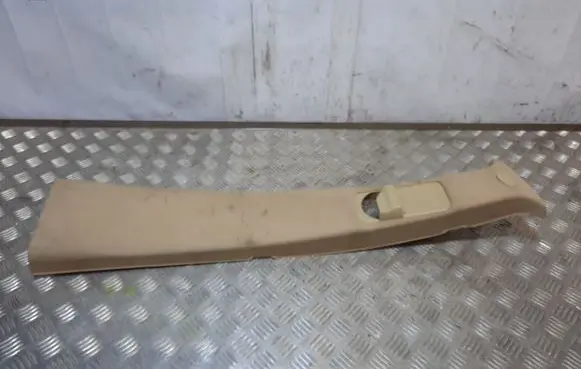 Mercedes-Benz GL X164 (B) pillar trim (top) A1646909825