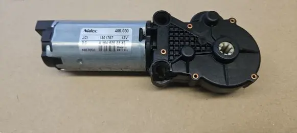 Mercedes-Benz GL X164 Seat adjustment motor A1648202342 JCI1301797 1648202343