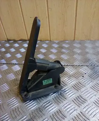 Smart ForTwo I Accelerator throttle pedal 0002245V017