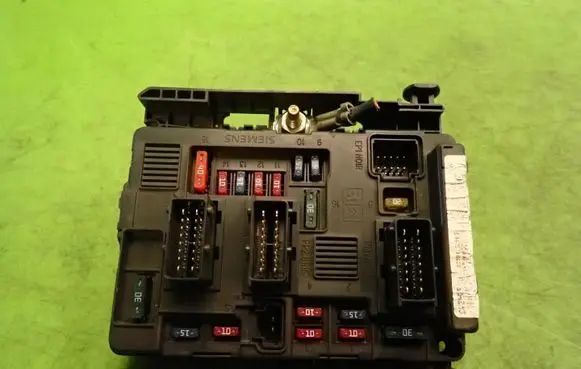 Peugeot 206 BSM Control unit 