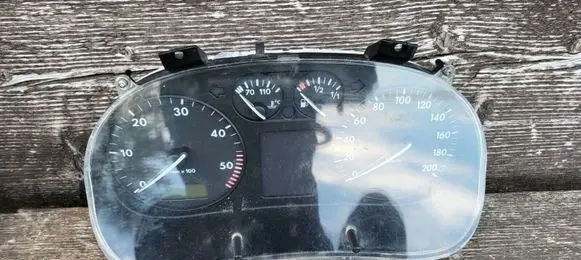 Volkswagen Polo III 6N 6N2 6NF Speedometer (instrument cluster) 6N0919861