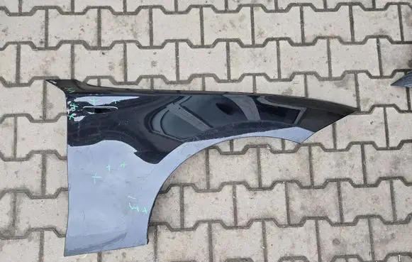 BMW 1 E81 E87 Fender