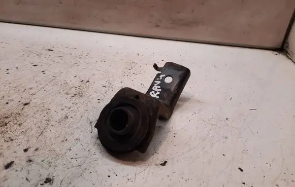Toyota RAV 4 (XA30) Radiator mount bracket