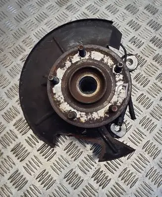 Chrysler Grand Voyager V Front wheel hub 04743576AB