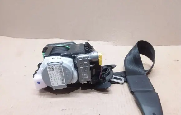 Audi A6 S6 C7 4G Front seatbelt 4G8857706D