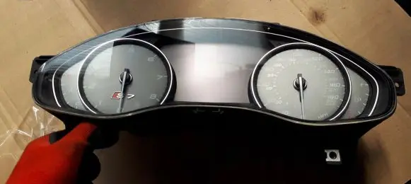 Audi A7 S7 4G Speedometer (instrument cluster) 4G8920983R