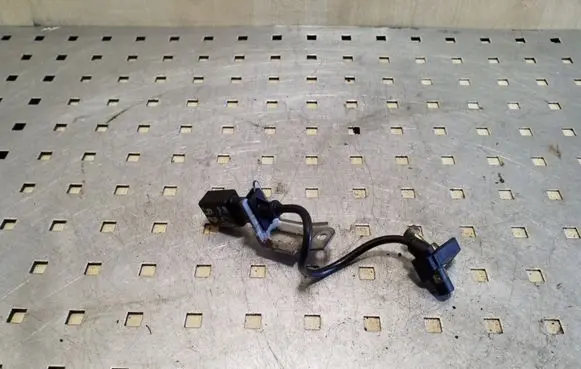 BMW 3 E46 Crankshaft position sensor 0281002477