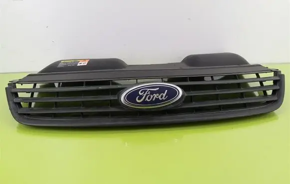 Ford C-MAX II Front bumper upper radiator grill 7M5116613AD