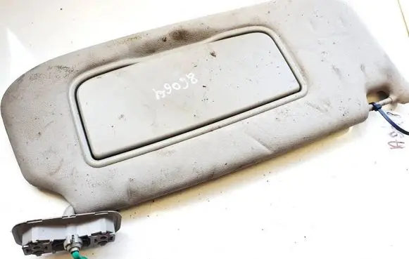Volvo V50 Sun visor