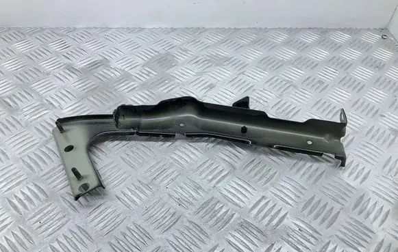 Audi A5 8T 8F Fender mounting bracket 8T0821135C