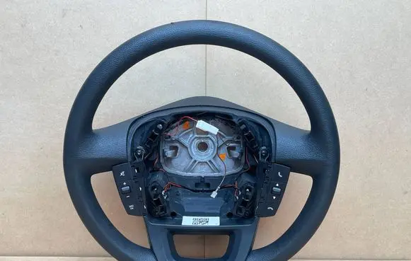 Iveco Daily 6th gen Steering wheel