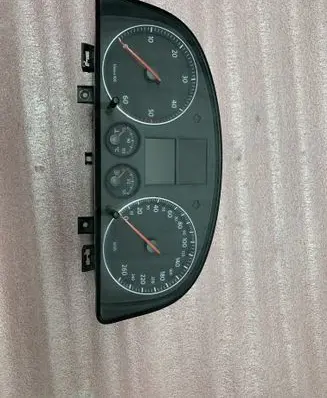 Volkswagen Caddy Speedometer (instrument cluster) 1T0920852C