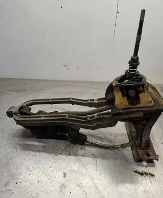 Mercedes-Benz C W203 Gear shift rod A2032601509