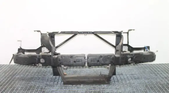 BMW 5 E60 E61 Radiator support slam panel
