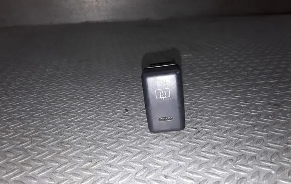 Opel Frontera A Windscreen/window heater switch
