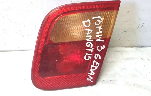BMW 3 E46 Tailgate rear/tail lights 8364924