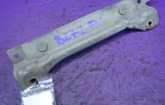 Toyota Yaris Front piece kit 