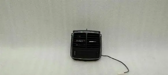 Mercedes-Benz CLS AMG C219 Rear air vent grill A2118302154