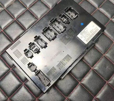 Mercedes-Benz R W251 SAM control unit A1645402001 A1645452916