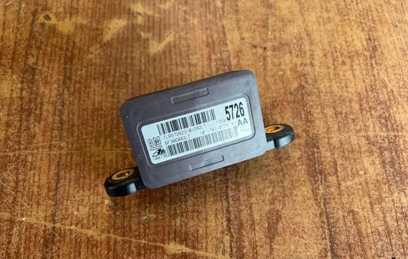 Opel Insignia A ESP acceleration yaw rate sensor 13505726