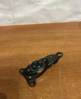 Mercedes-Benz E W211 Other switches/knobs/shifts 2118215779 D3203