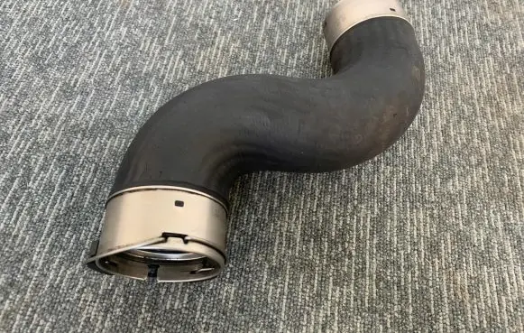 Mercedes-Benz Sprinter W907 W910 Intercooler hose/pipe A9075282300
