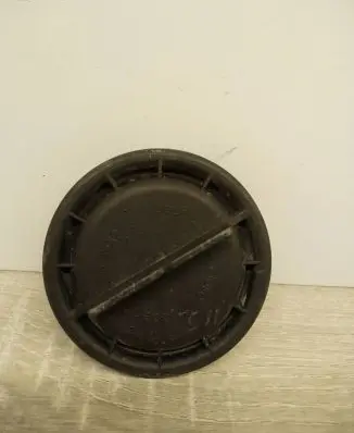 Headlight/headlamp dust cover