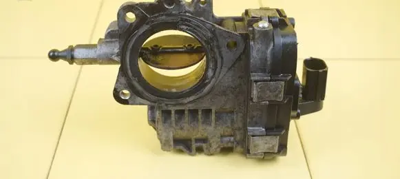 Opel Corsa E Throttle body valve 55269004 198A3000
