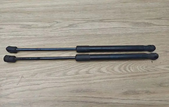 BMW X5 E70 Front bonnet/hood damper/strut 7148346 0674XU0390N