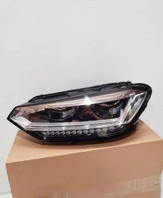 Volkswagen Touran III Headlight/headlamp 5TB941081A
