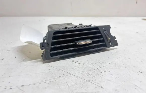 BMW 3 E90 E91 Dashboard side air vent grill/cover trim 9130460