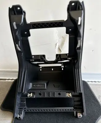 Volkswagen T-Roc Center console 2GA863680A 2GA863681 2GA863476
