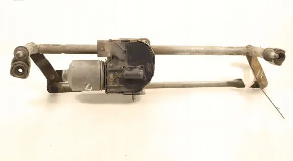 Skoda Octavia Mk2 (1Z) Front wiper linkage and motor 0390241754