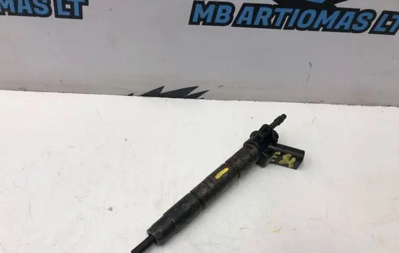 BMW X1 E84 Fuel injector 7805430