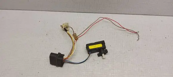 Volkswagen Transporter - Caravelle T5 Headlight level adjustment motor 1J0941295A