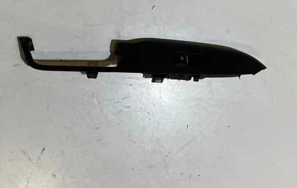 Ford Mustang VI Electric window control switch FR3B14528A