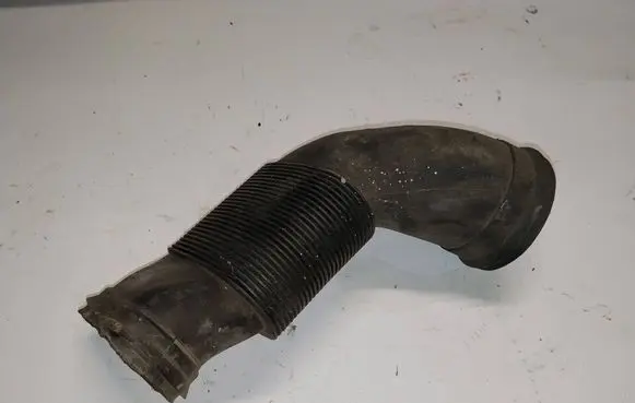 Mercedes-Benz S W220 Air intake duct part A6130940087 606756 9639832