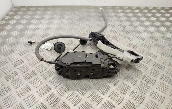 Skoda Octavia Mk4 Front door lock 5TB837015C 8V0837885