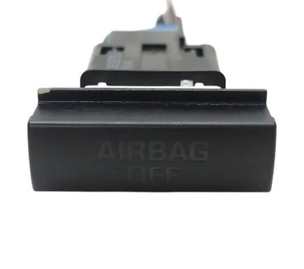 Passenger airbag on/off switch