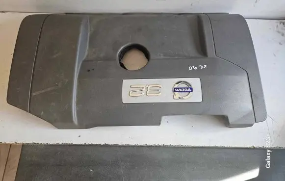 Volvo XC90 Engine cover (trim) 31216504 D15UA