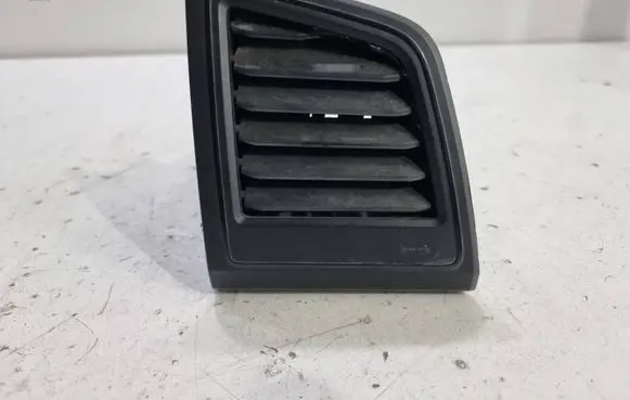 Volkswagen Transporter - Caravelle T6 Dashboard side air vent grill/cover trim 7E1819204A