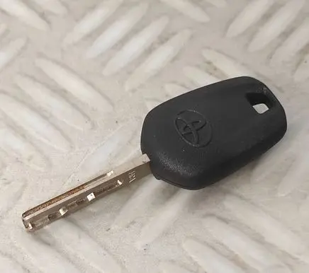 Toyota ProAce City Ignition key/card 