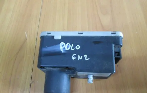 Volkswagen Polo III 6N 6N2 6NF Central locking vacuum pump 1H0962257D