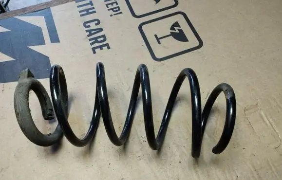 Honda Civic Front coil spring