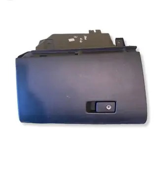 Volvo XC60 Glove box 39809228 0P502020 30755651