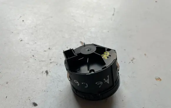 Audi A6 S6 C5 4B Light switch 4F1941531D