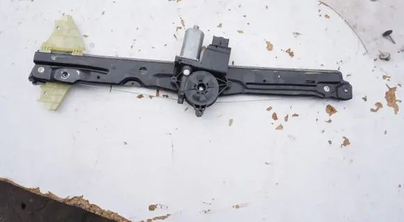 Peugeot Expert Front door window regulator with motor