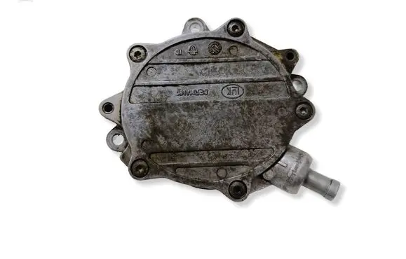 BMW 3 E90 E91 Vacuum pump 68789010