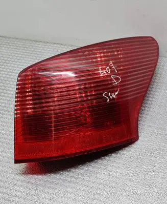 Peugeot 407 Rear/tail lights